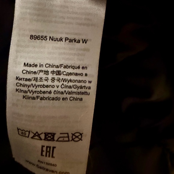 Fjällräven Nuuk Parka W - Black, S - Picture 11 of 14